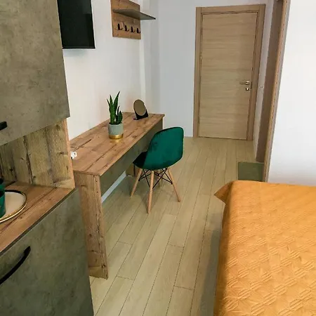 Gæstehus Casa Adiman 4*