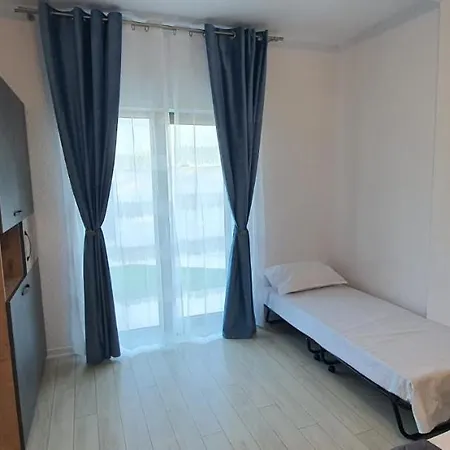 Casa Adiman Vama Veche