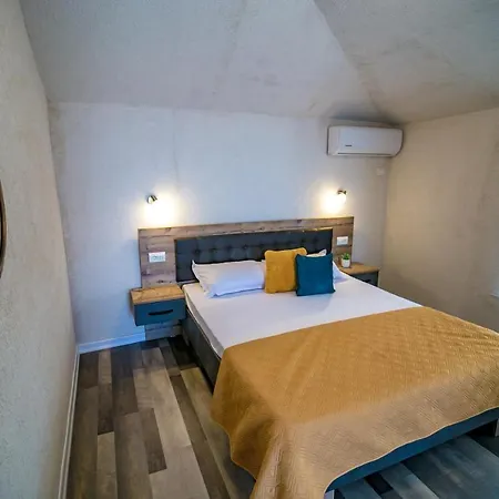 Casa Adiman Vendégház 4*