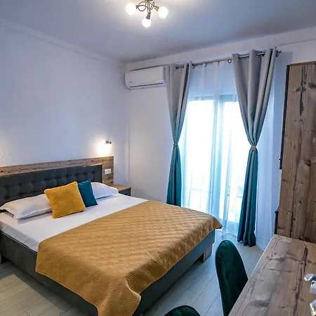 Casa Adiman Vama Veche