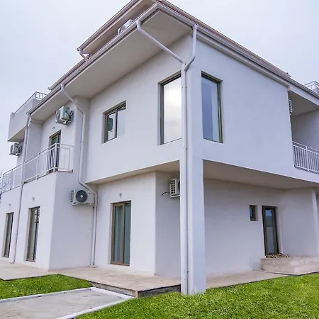 Casa Adiman Vama Veche